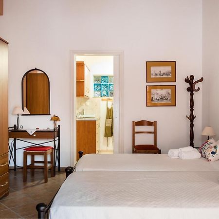 Chalki Apartments - Naxos Khalkíon Екстериор снимка