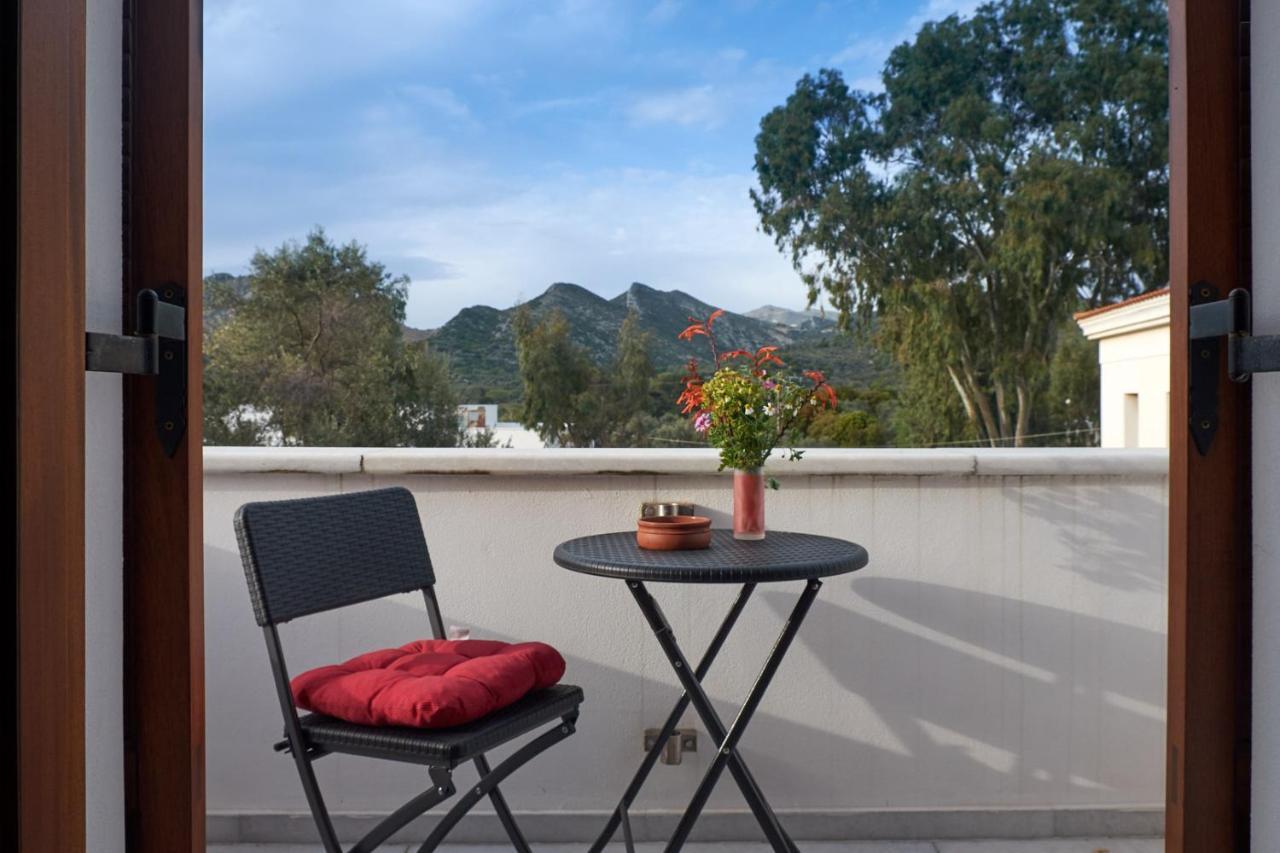 Chalki Apartments - Naxos Khalkíon Екстериор снимка